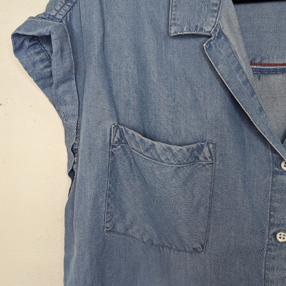 Jachs Girlfriend Quinn Chambray Button Up Shirt size L - Picture 4 of 5